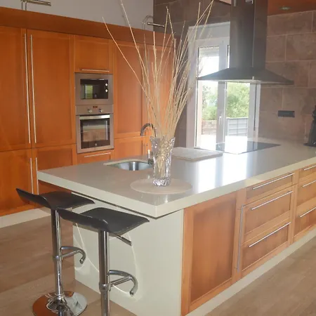 Ovida Faro de Arriba